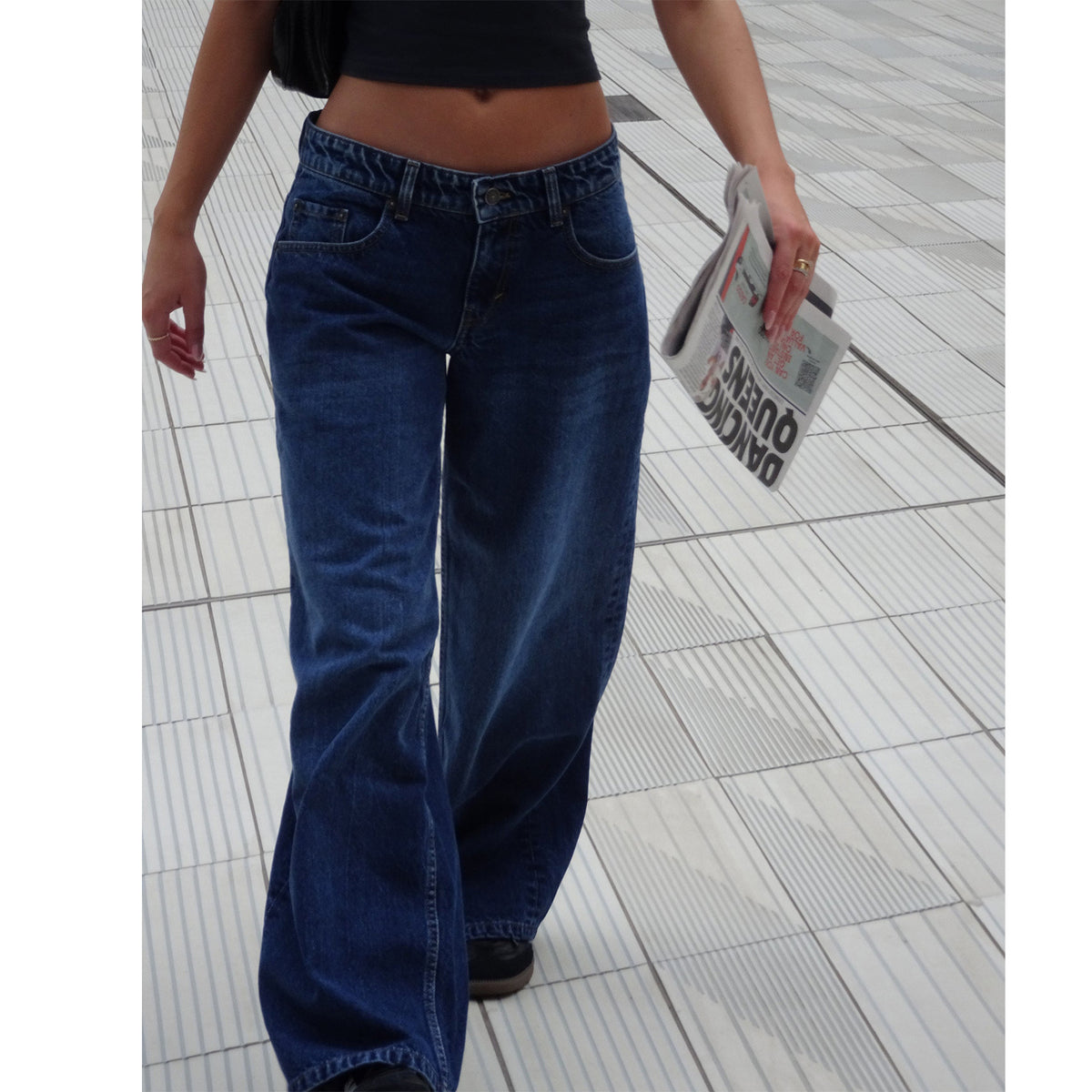 Women’s Low-Rise Vintage Wide Leg Jeans